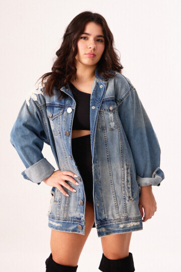 NICOLLY MADEIRA — 2