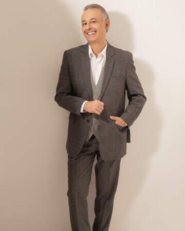 RICARDO ALVARENGA — 4