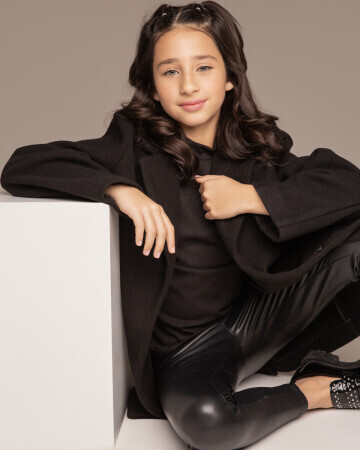 ANA CLARA BAHRY — 5