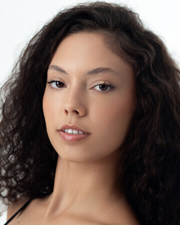 FERNANDA MARTINEZ — 6