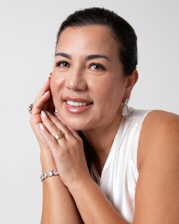 SIMONEIDE DE MOURA — 4