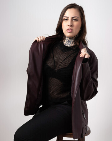 VIKTORIA FAILLA — 1