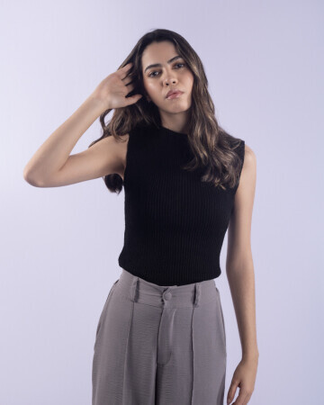 ANA CAROLINA PONTES — 1