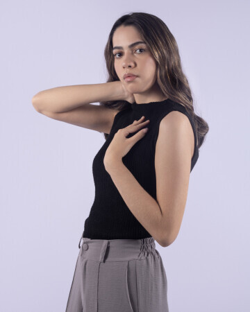 ANA CAROLINA PONTES — 4