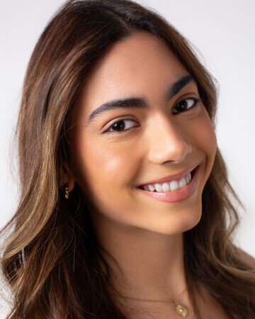 ISABELLA LOPES — 3