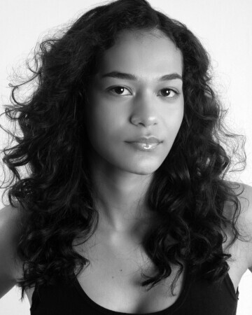 LORENA TORQUETI — 2