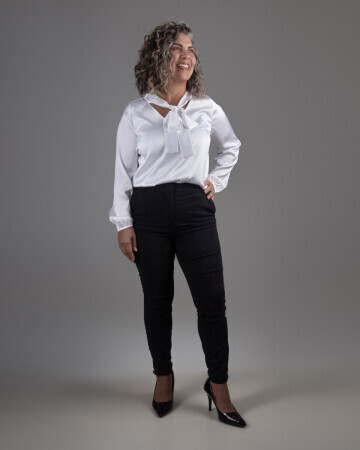 CLAUDIA VASCONCELLOS — 2