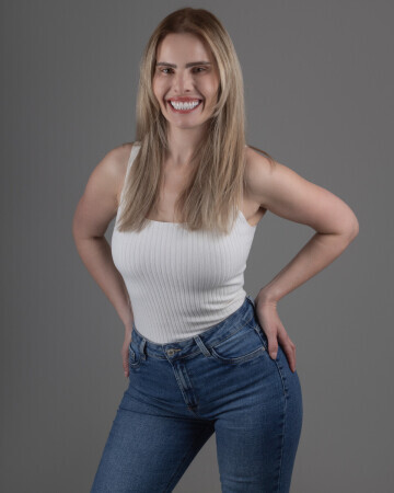 EMANUELA FLECK — 4