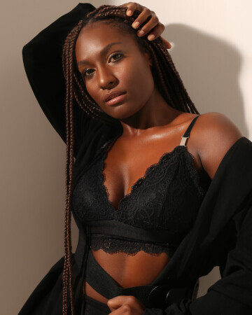 GILLIANE FRONTEIRO — 3