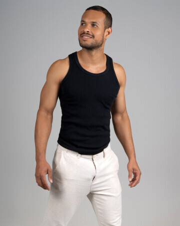 ERICK FERNANDEZ — 4