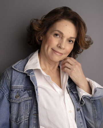 TERESA KRETZER — 2