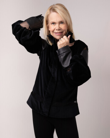 LUCIANA BORTOLI — 1