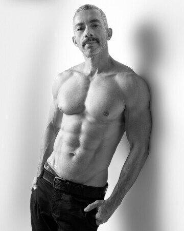 ROBERTO FLÓRIO — 6