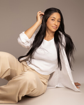 MARIANA CAPISTRANO — 3