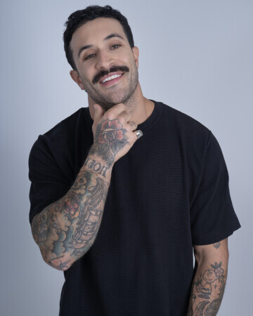 GUSTAVO ANTUNES — 3