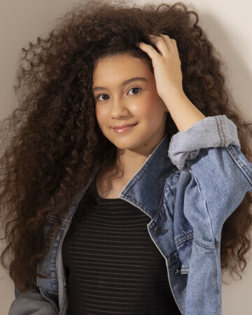 ANA LUCIA MORAES — 1