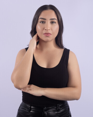 AMANDA BERNARDES — 6