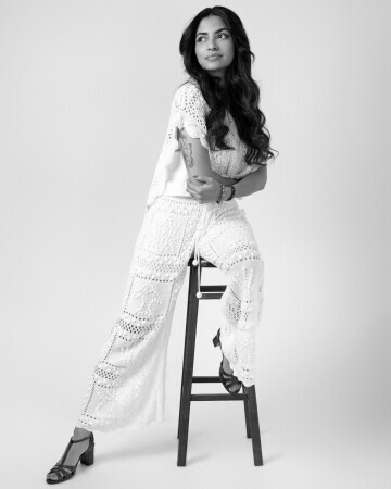 BEATRIZ TAYLOR — 5