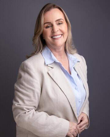 LOLITA THIESEN — 6