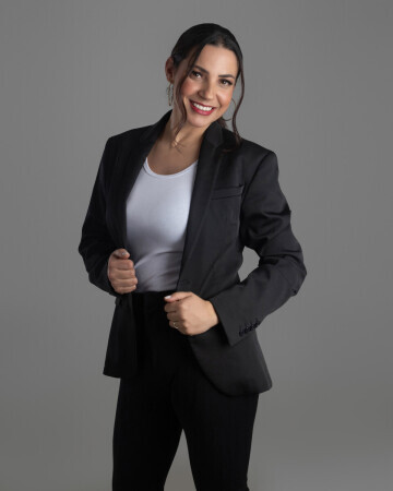 NUBIA DA SILVEIRA — 1