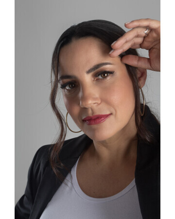 NUBIA DA SILVEIRA — 3