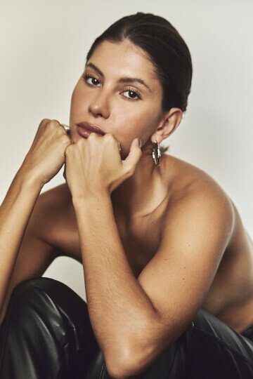 Eliza Teixeira — 16