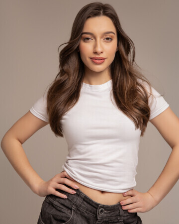 HINGRID KAWANE — 6