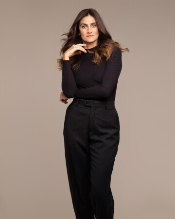 ANTONIA FLORES — 5