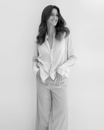 ANTONIA FLORES — 2