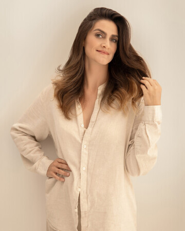 ANTONIA FLORES — 4