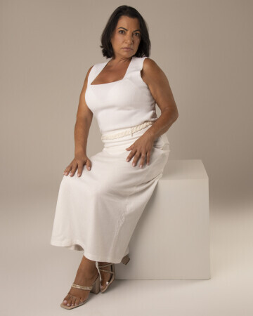 SIMONE MEDEIROS — 4