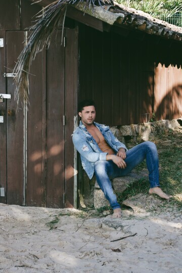 Djonathan Limas — 3