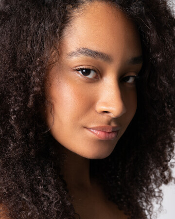 LILIAN VITORIA ARAUJO