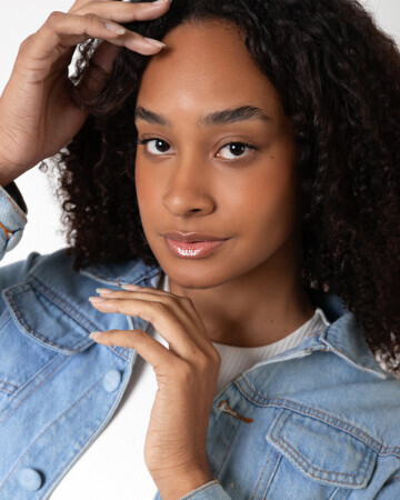 LILIAN VITORIA ARAUJO — 4