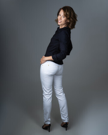 DANIELA NIEMXESKI — 5