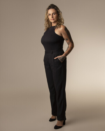 ROSELIA VALENTE — 6