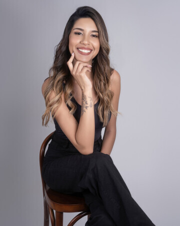 RAFAELA QUADROS — 3