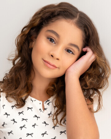 LAURA BEATRIZ SANTOS