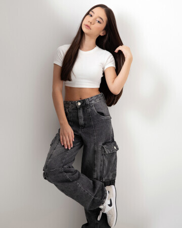 JULIA MONTEIRO — 4