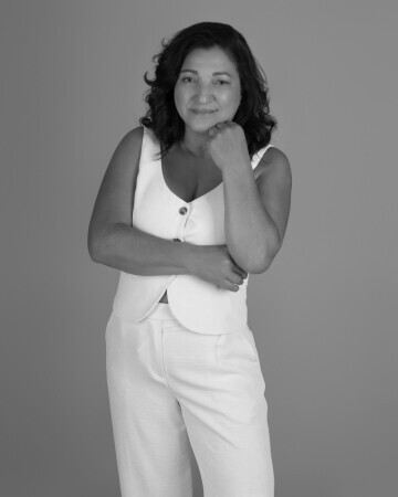 NARA ESTELA MAGNUS — 2