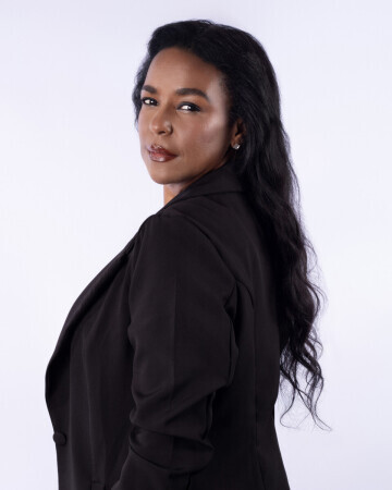 PATRICIA MIRANDA — 3