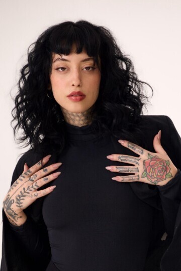 THULLÊ REBOUÇAS — 2