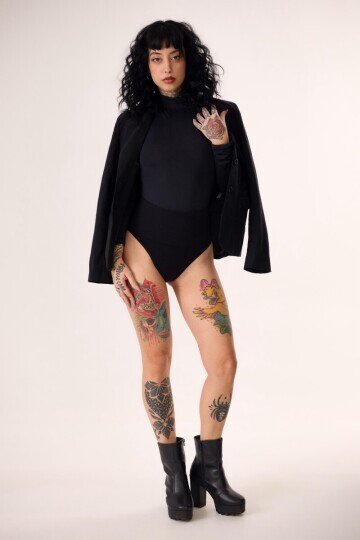 THULLÊ REBOUÇAS — 5