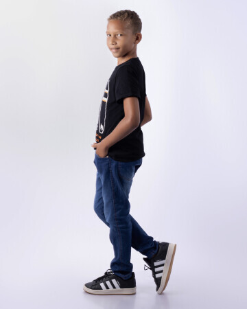 ENZO GABRIEL TOMAZ — 4