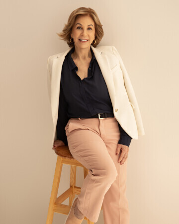 EUNICE MARTINS — 3