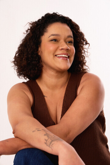 LUCIANA MACHADO — 6