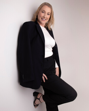 SIMONE DE LIMA — 6