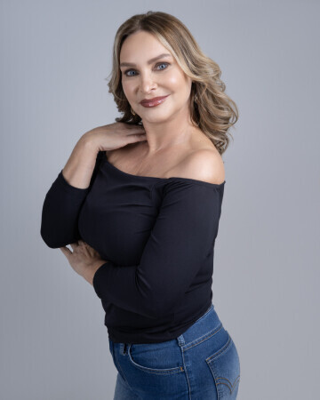 ELISABETE REISDORFER — 4