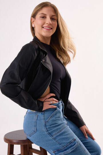 VITORIA BIANCHINI — 4