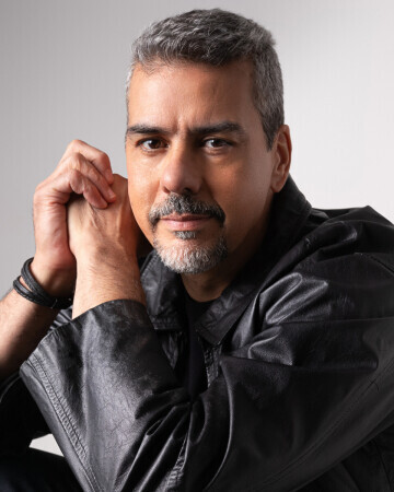 ROGERIO MENDES — 4